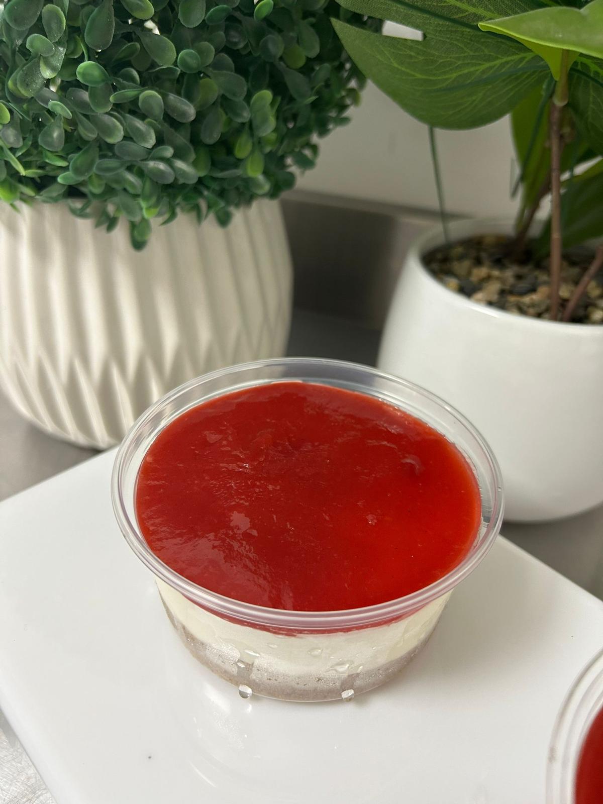 Prajitura Cheesecake cu capsuni